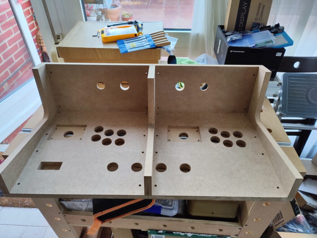 Base de la botonera ensamblada, vista inferior