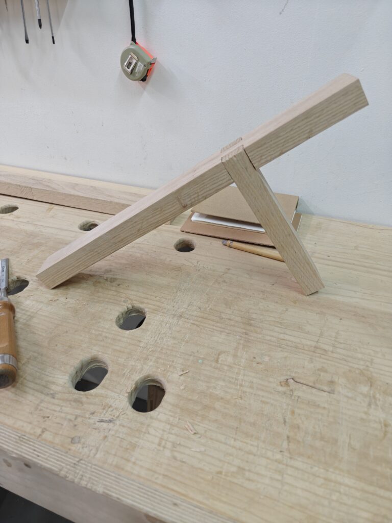 Taburete: Primer encastre