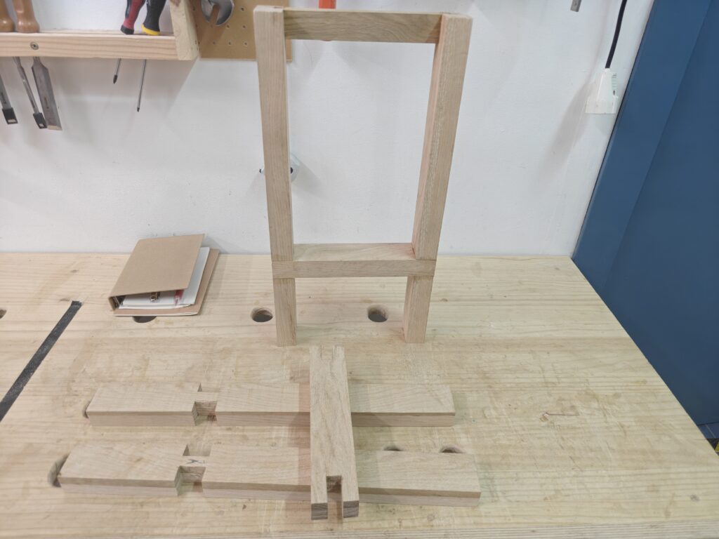 Taburete: Primer lado completo